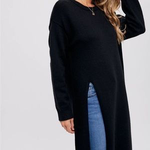 HIGH SLIT LONGLINE PULLOVER